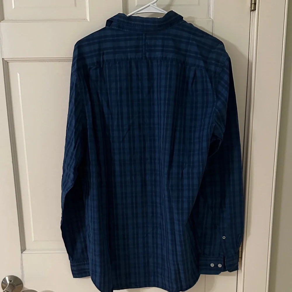 Banana Republic Navy Plaid Casual Shirt